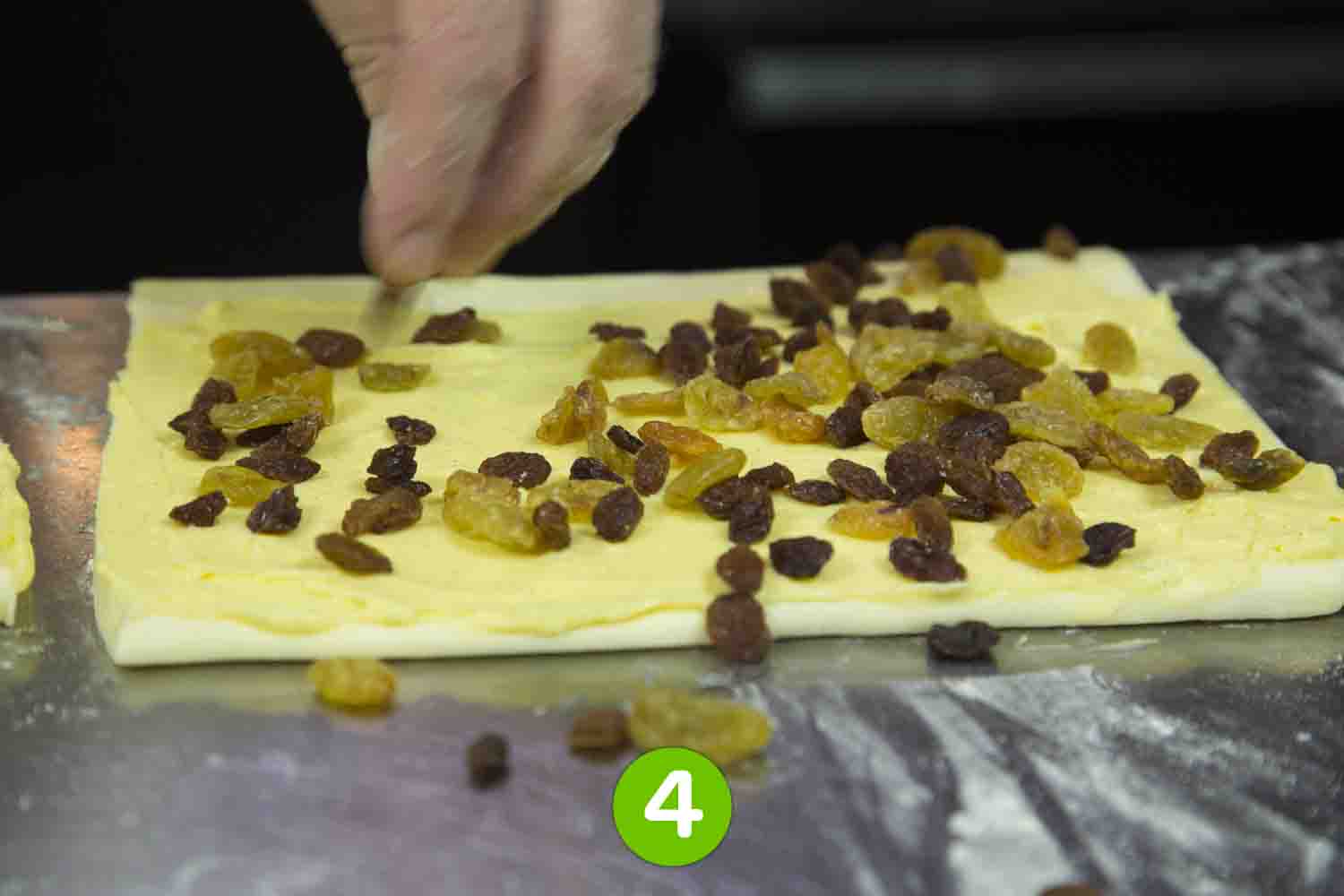 Recette de Pains aux raisins maison