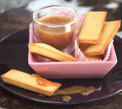 Recette de Petits financiers et caramel au beurre salé