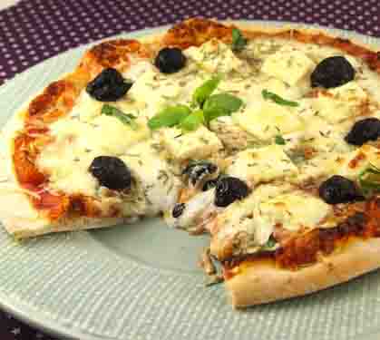 Recette de Pizza au Fromage de Brebis Salakis