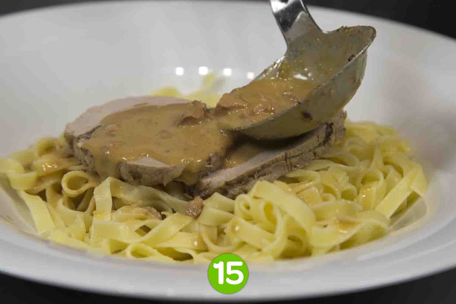 Recette de  Rôti de veau aux morilles sauce foie gras