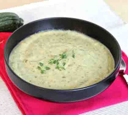 Recette de Soupe de courgettes au fromage nature