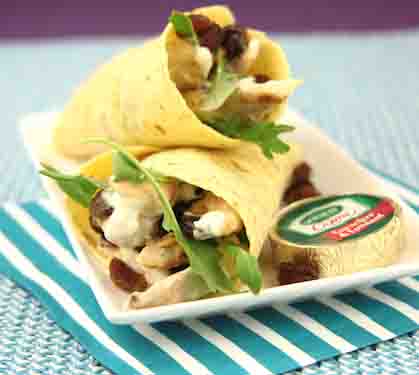 Recette de Wraps de poulet au Société Crème et aux raisins secs 