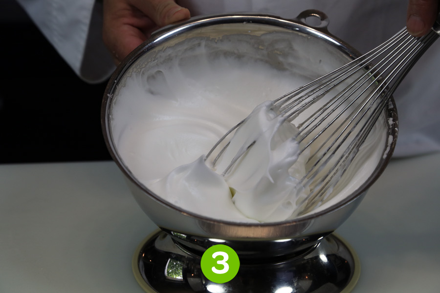 Recette de Îles flottantes (ou oeufs à la neige)