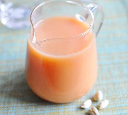 Recette de Lassi pêche et cardamome au Yaourts La Laitière