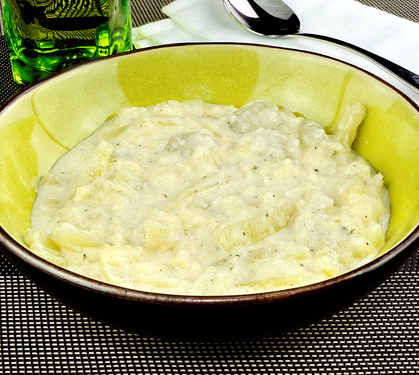 Recette de Ragoût de concombres et oignons grelots à la menthe poivrée
