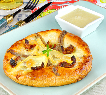 Recette de Tarte fine aux anchois et reblochon