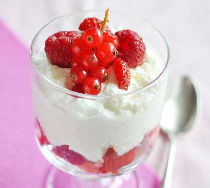 Recette de Mousse légère sur fruits rouges