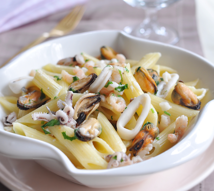 Plat cuisiné aux pâtes penne