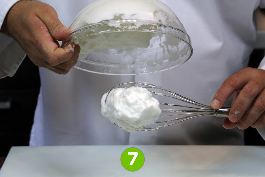 Recette de Quatre-quarts moelleux