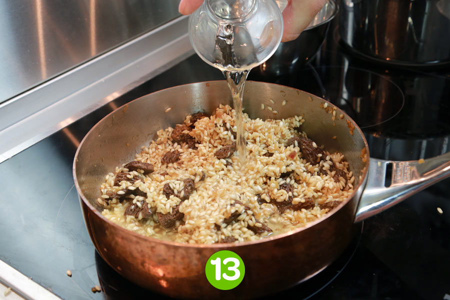 Recette de Risotto aux asperges et morilles
