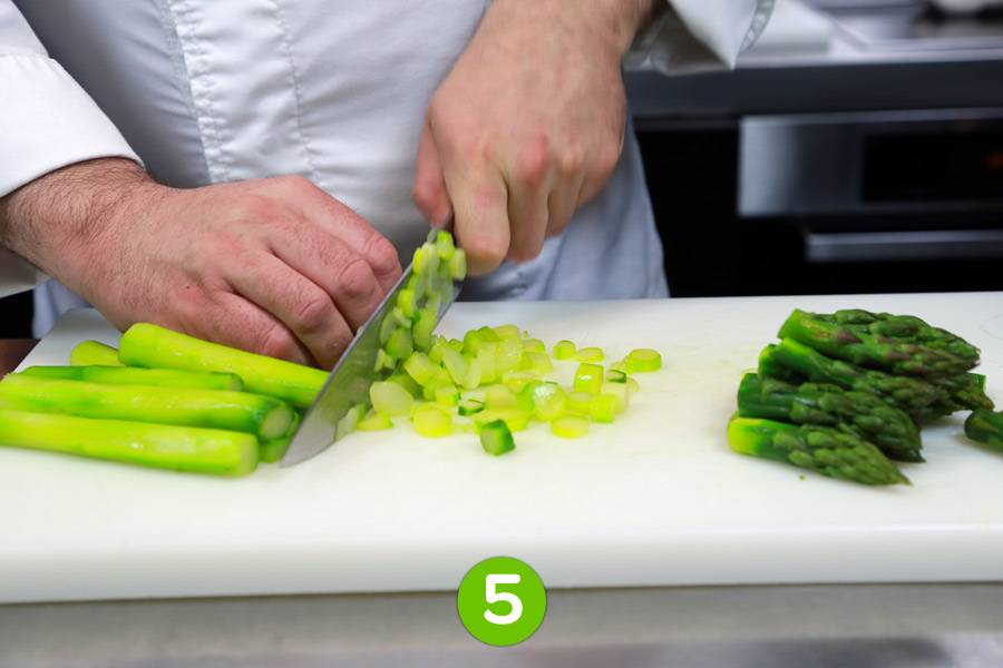 Recette de Risotto aux asperges et morilles