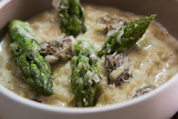 Risotto aux asperges et morilles