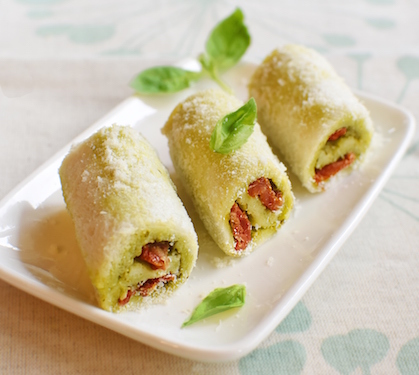 Recette de Roll cake salé tomates pesto