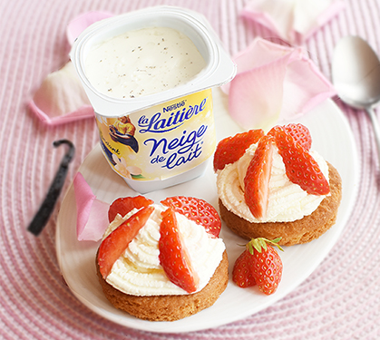 Recette de Sablés fraise et crème