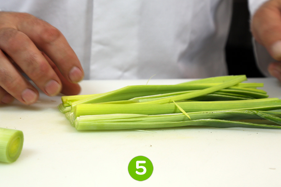 Recette de Saumon à l'unilatérale et sa fondue de poireaux