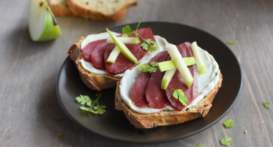  Tartines pommes, magrets et Société Crème