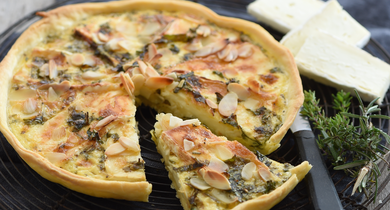 Tarte amandes fines herbes et Brie Le Roitelet