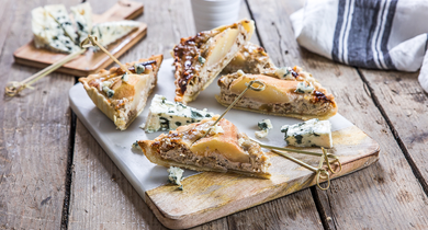 Tarte au Roquefort AOP Société Petit Plaisir aux poires et aux noix