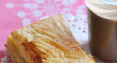 Mille-feuille aux pommes-amandes et son Viennois au chocolat 