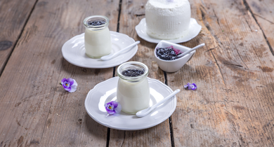 Panna cotta à la confiture de myrte et au Brocciu AOP Corsica