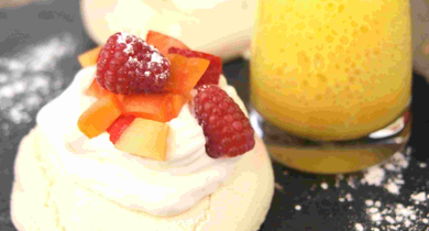 Pavlova et son espuma fruits de la passion