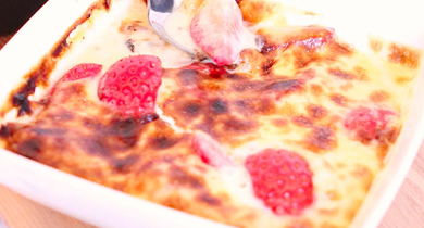 Gratin de fraises et rhubarbes