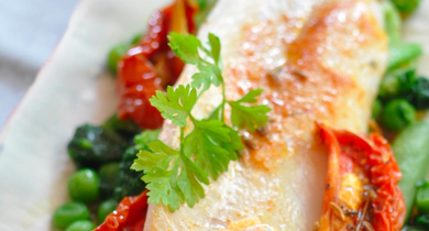 Papillote de julienne au beurre Président d’épices et légumes croquants