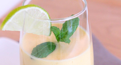 Smoothie à la mangue et au citron vert