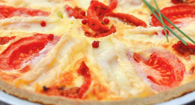 Tarte crémeuse au fromage de brebis et aux 2 tomates