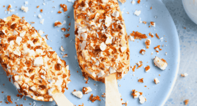 Esquimaux au Kéfir, pêches et amandes caramélisées