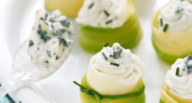 Nids de courgettes et chantilly au Roquefort Société Bio