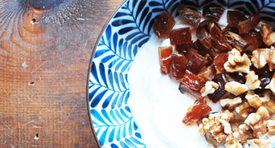 Parfait aux dattes et aux noix 