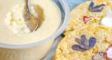 Sablés aux fleurs comestibles