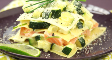 Lasagnes au Société Croque et au saumon, sauce Cachaça