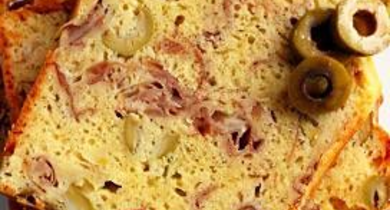 Cake à l’Emmental et aux deux jambons 