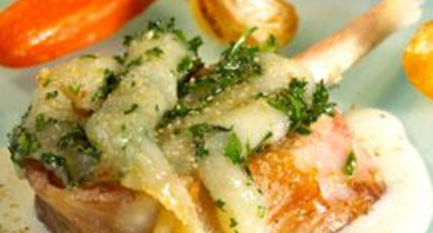 Carré d'agneau en croûte de Cantal