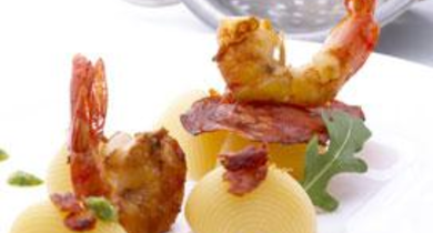 Conchiglies, gambas et chorizo au pesto de roquette au yaourt