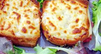 Croque-monsieur sauce béchamel