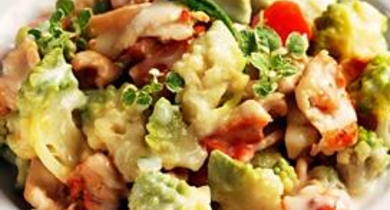 Émincé de volaille, sauce au vin jaune et à la cancoillotte