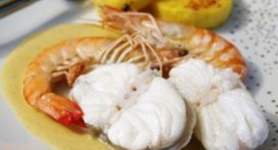 Gambas et lotte en sauce vanillée