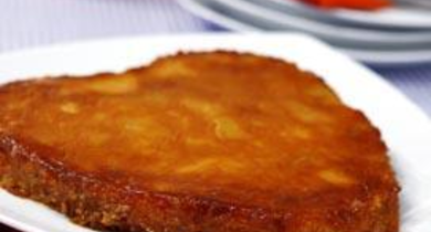 Gâteau de riz et dés d'ananas caramélisés