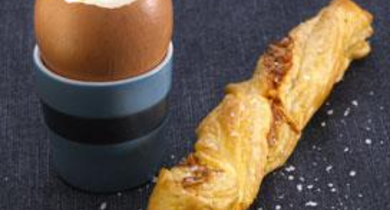 Œuf à la coque et sacristains au comté