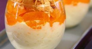 Petites verrines riz au lait, clémentines et éclats caramélisés