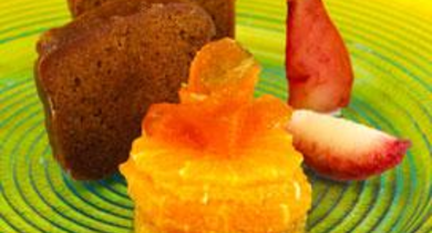 Poire pochée au vin rouge et aux épices