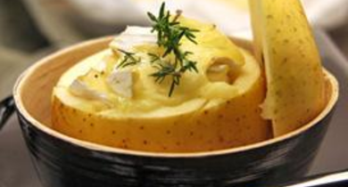 Pommes rôties au camembert