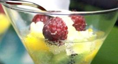 Soupe de fruits exotiques au champagne