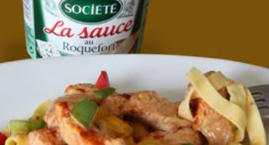 Tagliatelles au poulet et sa sauce au Roquefort Société