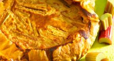 Tarte à la rhubarbe et aux figues