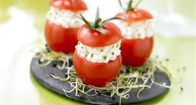 Tomates cerises farcies au Rondelé ail de Garonne et fines herbes