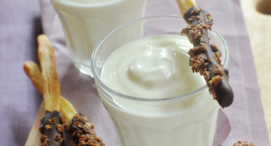 Biscuit croustillant double chocolat et yaourt crémeux